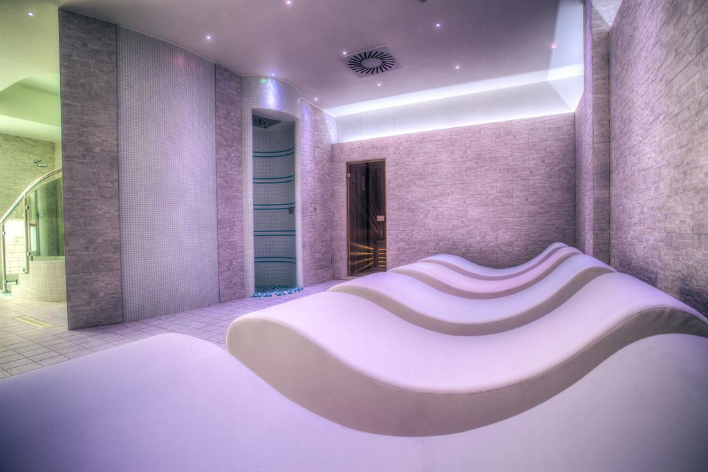 פנאבילי Hotel Il Duca Del Montefeltro מראה חיצוני תמונה