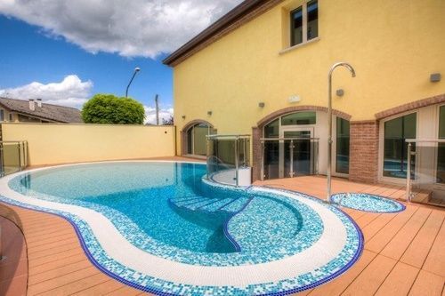 פנאבילי Hotel Il Duca Del Montefeltro מראה חיצוני תמונה